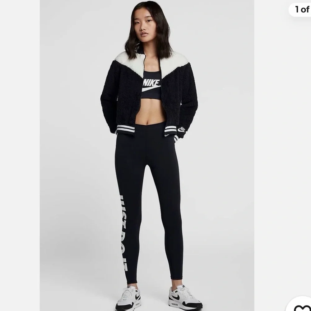 NIKE Sherpa Black & White Panda Full Zip Sportswear Jacket, Size XL